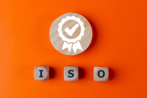 C'est quoi la norme ISO, Qui donne la certification ISO au Maroc, Comment obtenir la certification ISO, Quels sont les 4 types de normes, certification iso définition, ISO 9001, iso 27001, iso 14001, iso 45001, certification iso entreprise